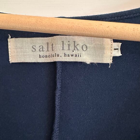 Salt Liko Hawaii Batwing  Short Sleeve Dress Sz L Dark Blue Resort Laganlook - Picture 8 of 8